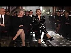 स्मट पपेट सेक्सी पिक्चर फुल एचडी वीडियो से सुंदर एलिसिया जोन्स के साथ लंबे बाल एक्शन